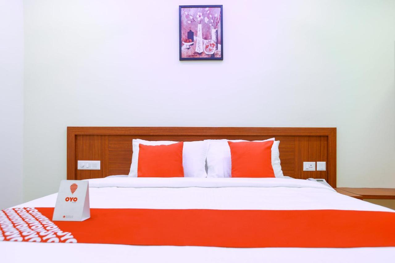 Oyo Ramis Residency Hotel Kannur Exterior foto